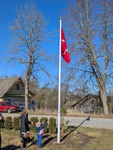 Vėliavos kėlimo ceremonija.