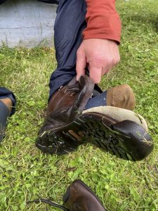 Šitas keliaus ant batų medžio.