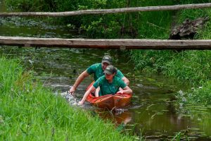 Su keptuvėmis – per Svylą.