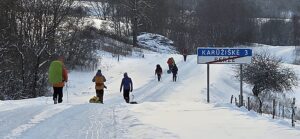 Išraiškingai banguotas Žemaitijos paviršius.